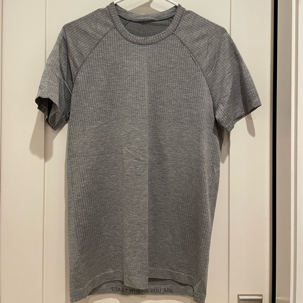 Men's Lululemon Metal Vent Tech Short Sleeve Shirt (Original Slim Fit)